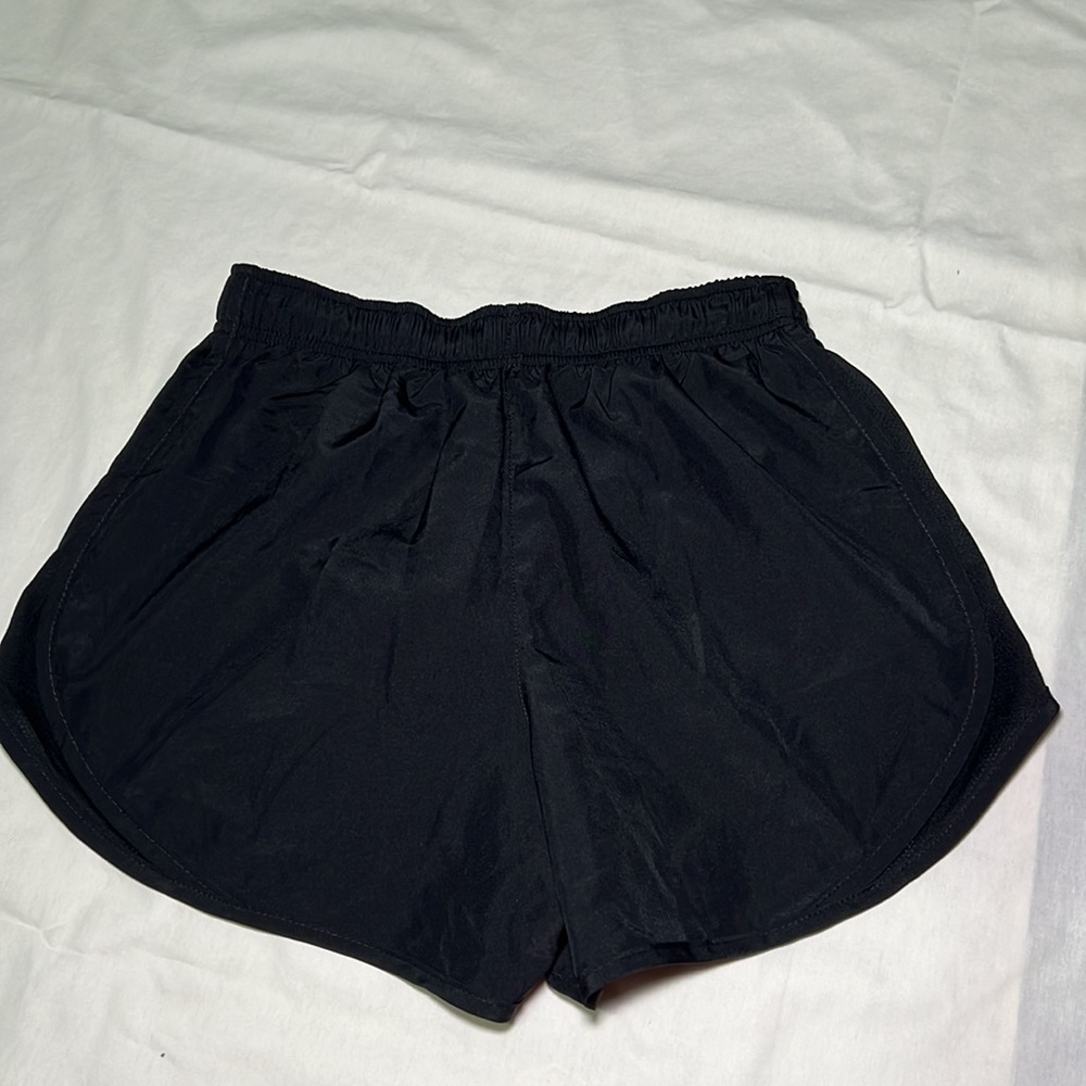 Nike Dri-Fit Shorts - Picture 6 of 6